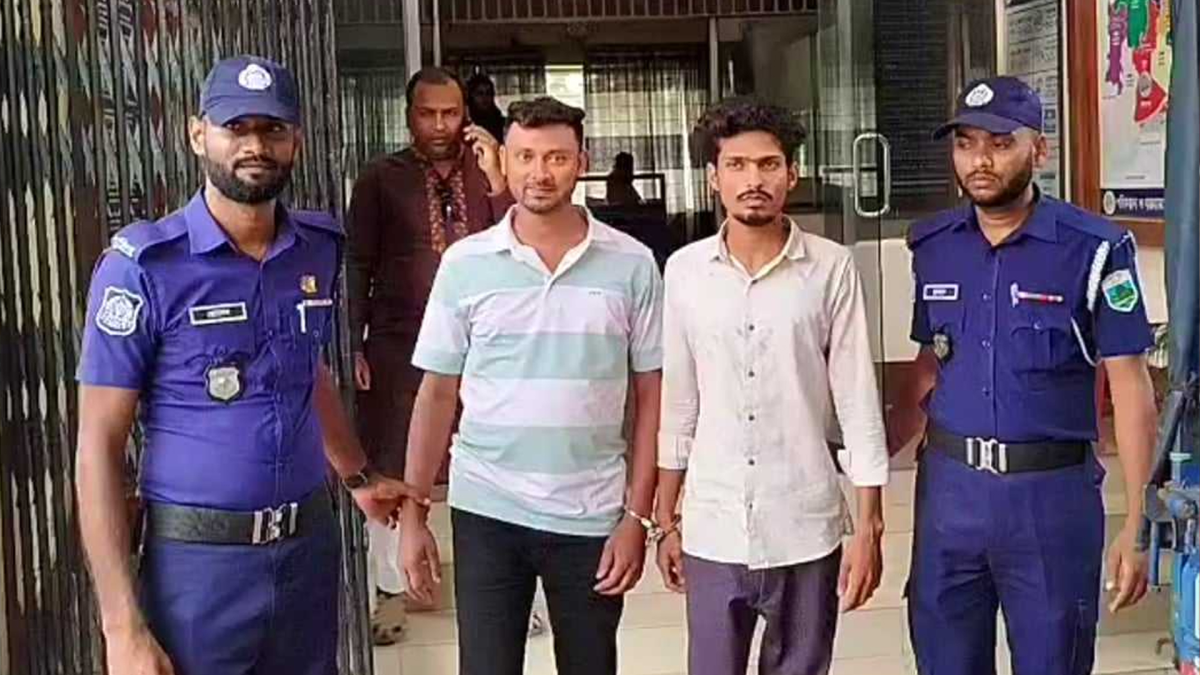 ঈশ্বরদীর গ্রীণভ্যালি পার্কে বিদেশি নাগরিকদের নিয়ে কটূক্তির ঘটনায় দুই টিকটকার আটক