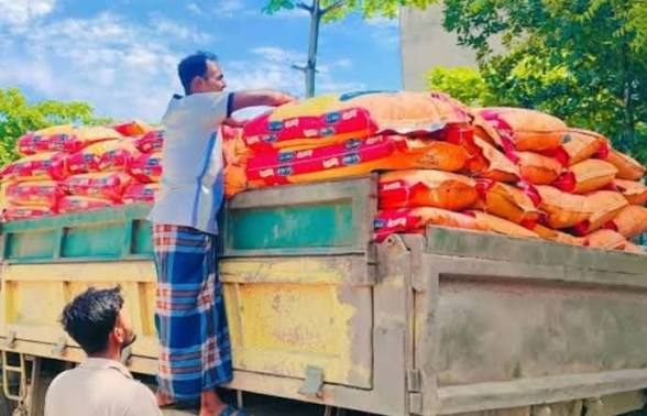 এক ট্রাক জিরা লুটের অভিযোগে বিএনপি নেতা চারজনের বিরুদ্ধে থানায় মামলা
