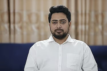 নতুন এস আলম, নতুন সালমান এফ রহমান কে হবে—সেই প্রতিযোগিতা শুরু হয়েছে: নাহিদ ইসলাম